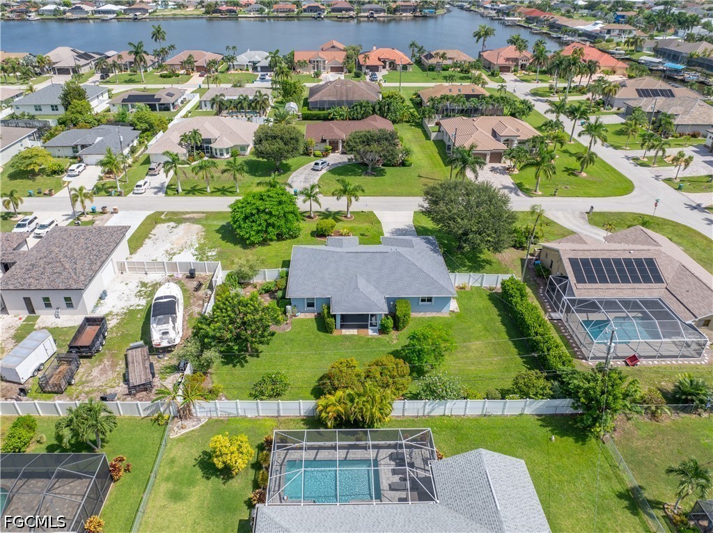 3 Bed SingleFamilyResidence for Sale in Cape Coral, photo 10