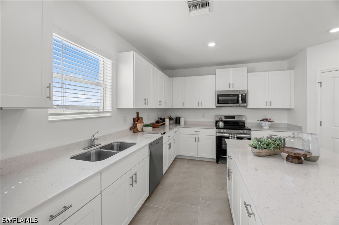 4 Bed SingleFamilyResidence for Sale in Crane Landing, photo 10
