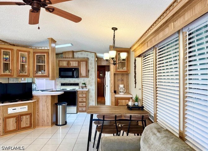 1 Bed ManufacturedHome for Sale in Naples, photo 10