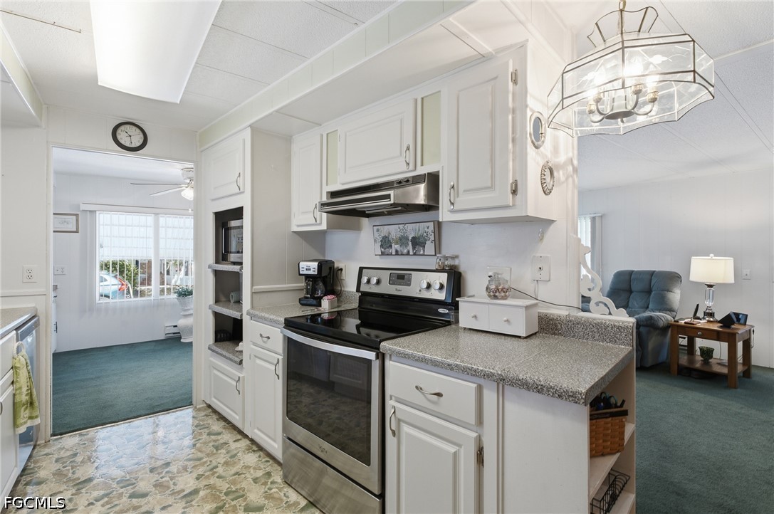 2 Bed ManufacturedHome for Sale in Carriage Village, photo 10