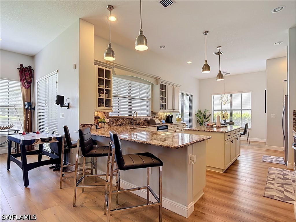 5 Bed Waterfront Home for Sale in Maple Ridge, photo 10