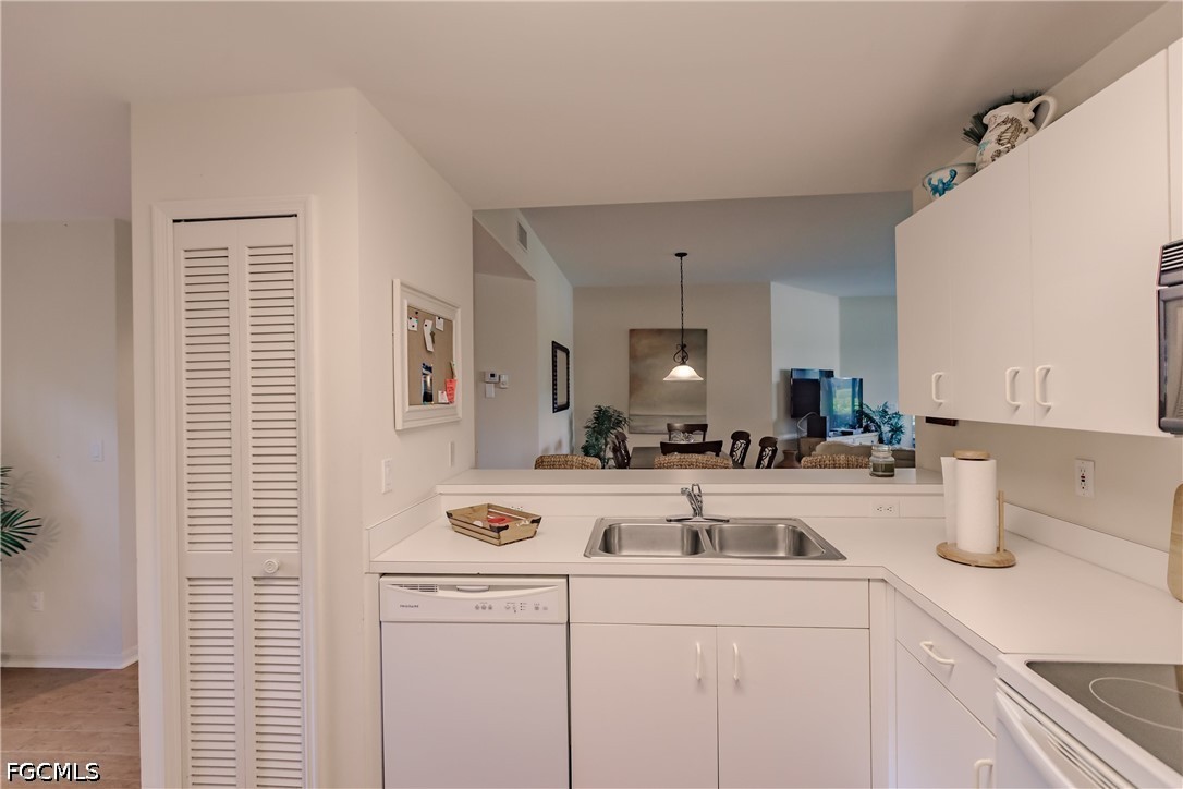 2 Bed Waterfront Home for Sale in Estero, photo 10
