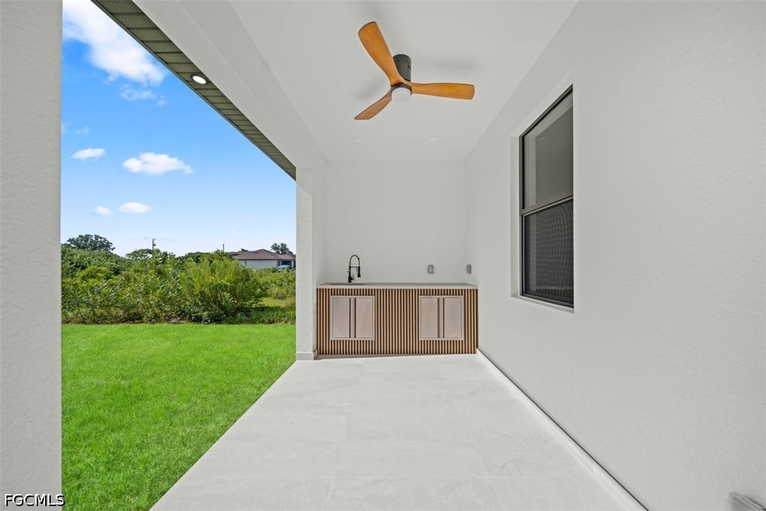3 Bed SingleFamilyResidence for Sale in Lehigh Acres, photo 10