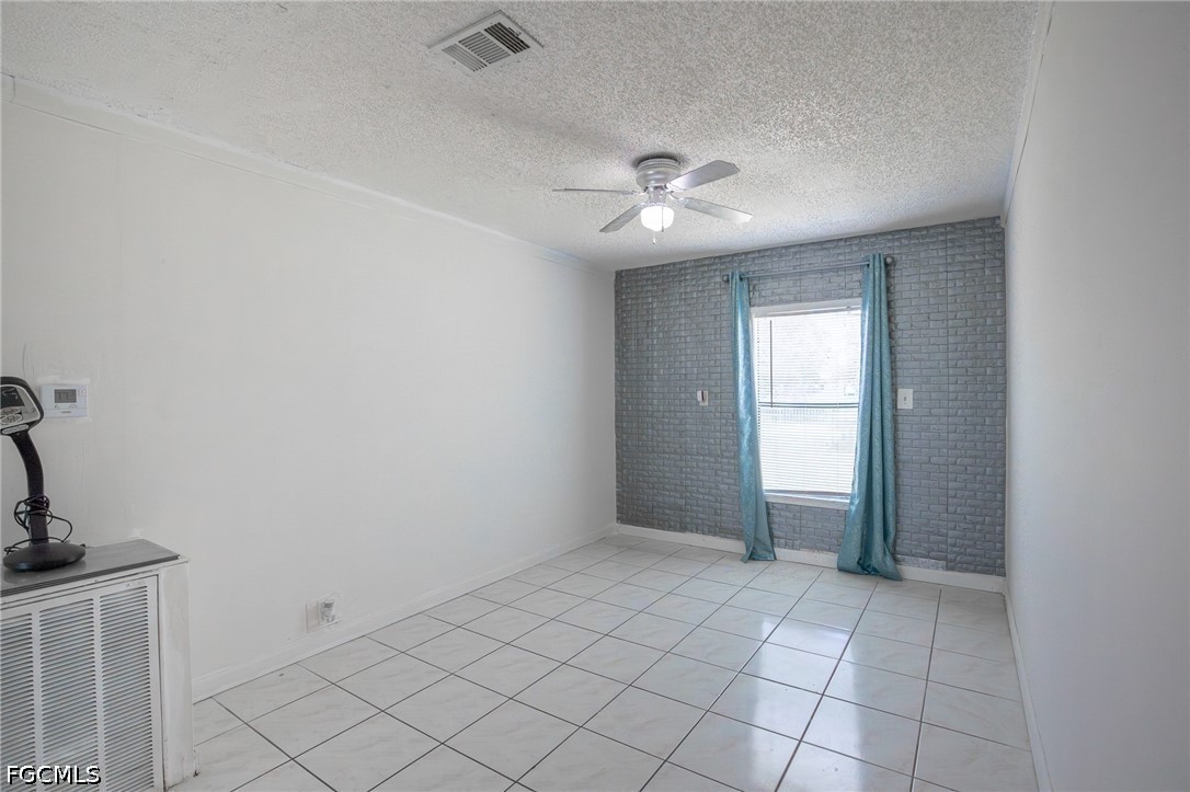 3 Bed ManufacturedHome for Sale in Clewiston, photo 10