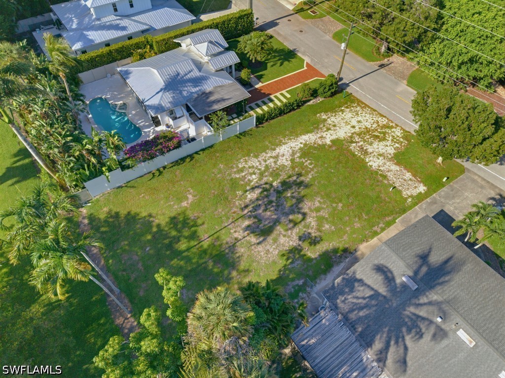 Residential for Sale in Lake Park, photo 10