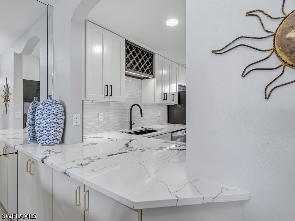 2 Bed Waterfront Home for Sale in Marco Island, photo 10