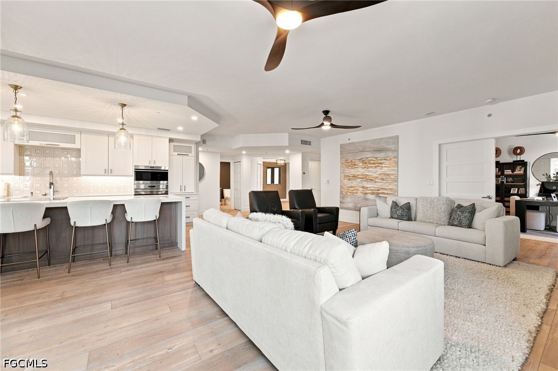 3 Bed Waterfront Home for Sale in The Shores, photo 10