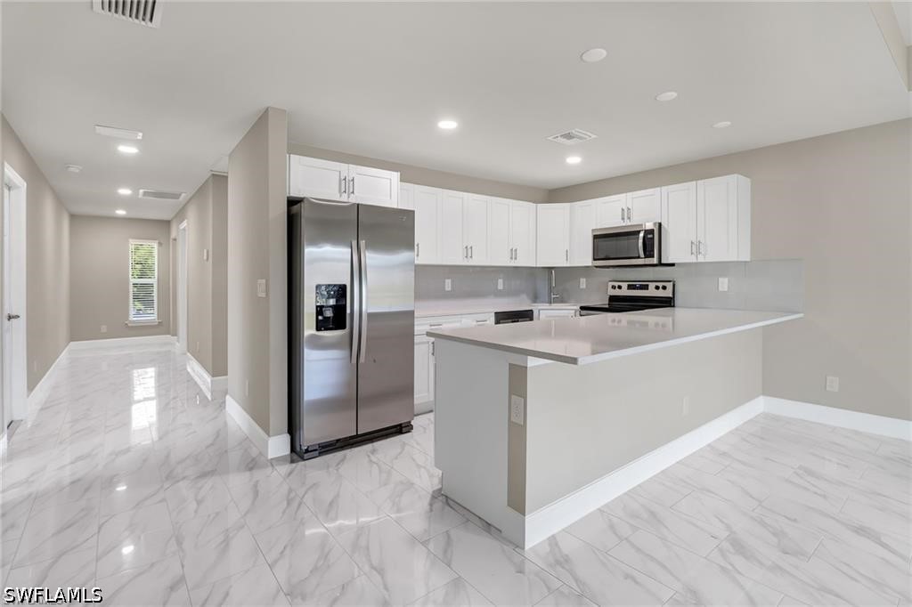 6 Bed Duplex for Sale in Lehigh Acres, photo 10