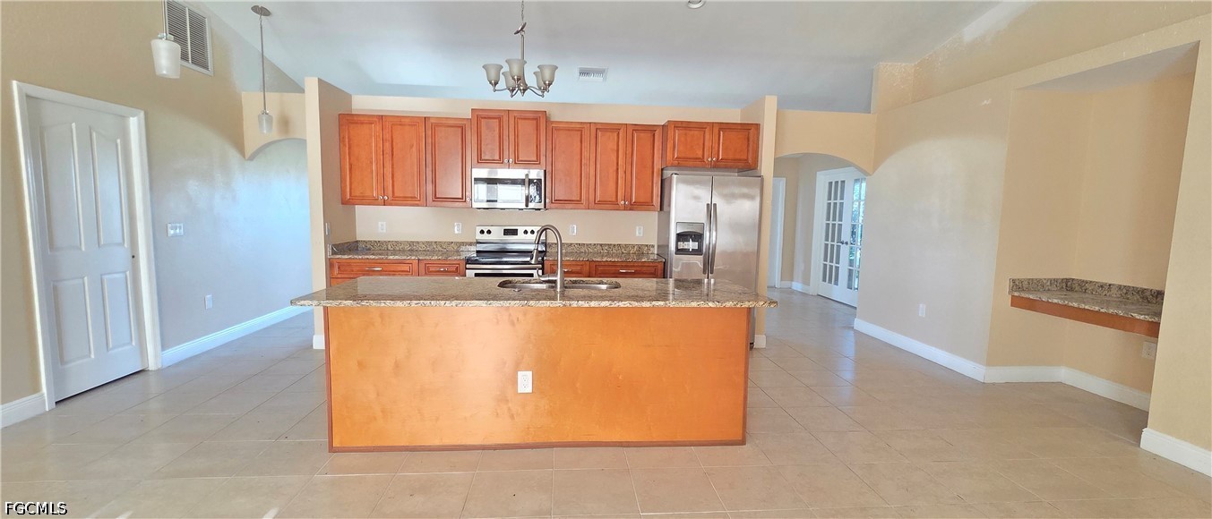 3 Bed SingleFamilyResidence for Sale in Cape Coral, photo 10