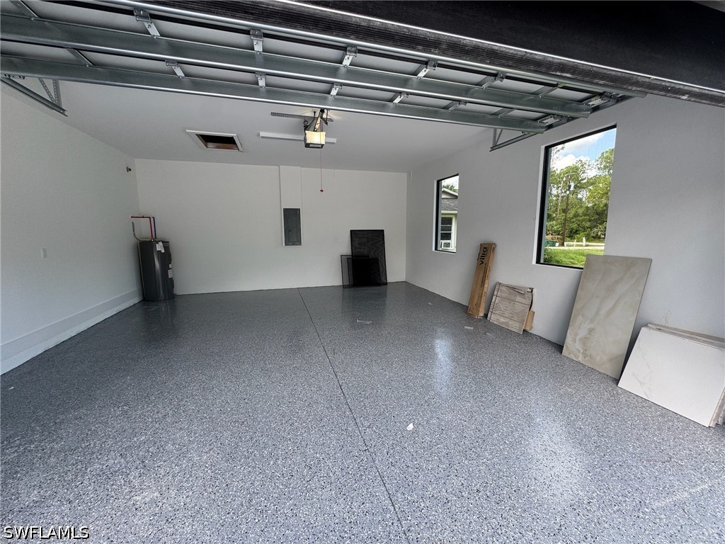 3 Bed SingleFamilyResidence for Sale in Naples, photo 10