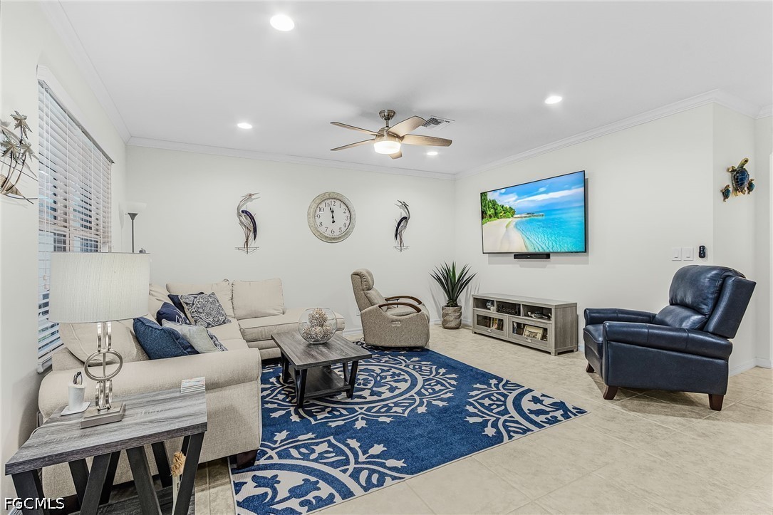 3 Bed SingleFamilyResidence for Sale in Alva, photo 10