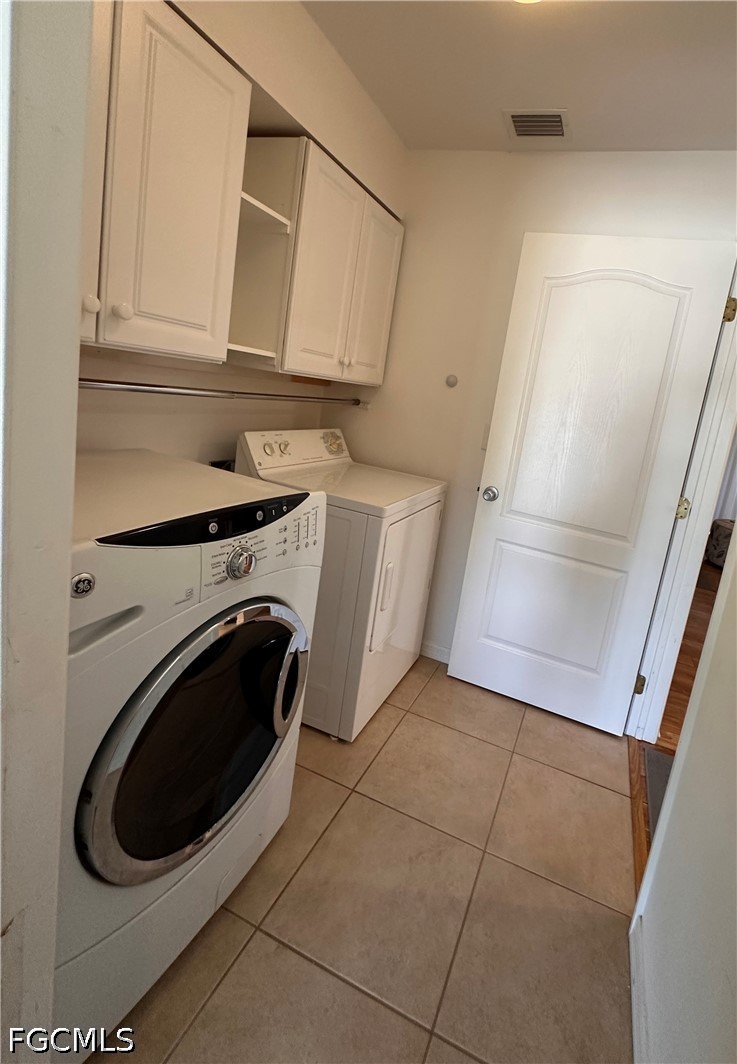 3 Bed SingleFamilyResidence for Sale in Lehigh Acres, photo 10