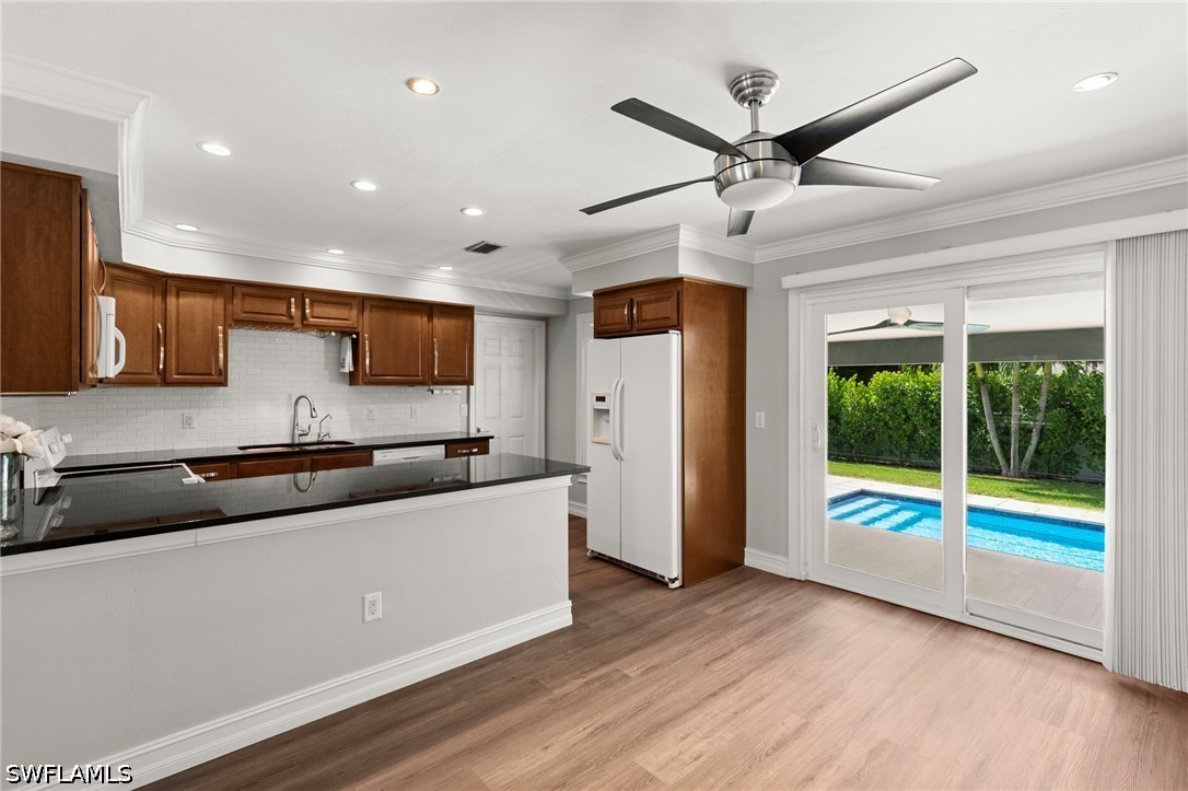 3 Bed Pool Home for Sale in Marco Island, photo 10