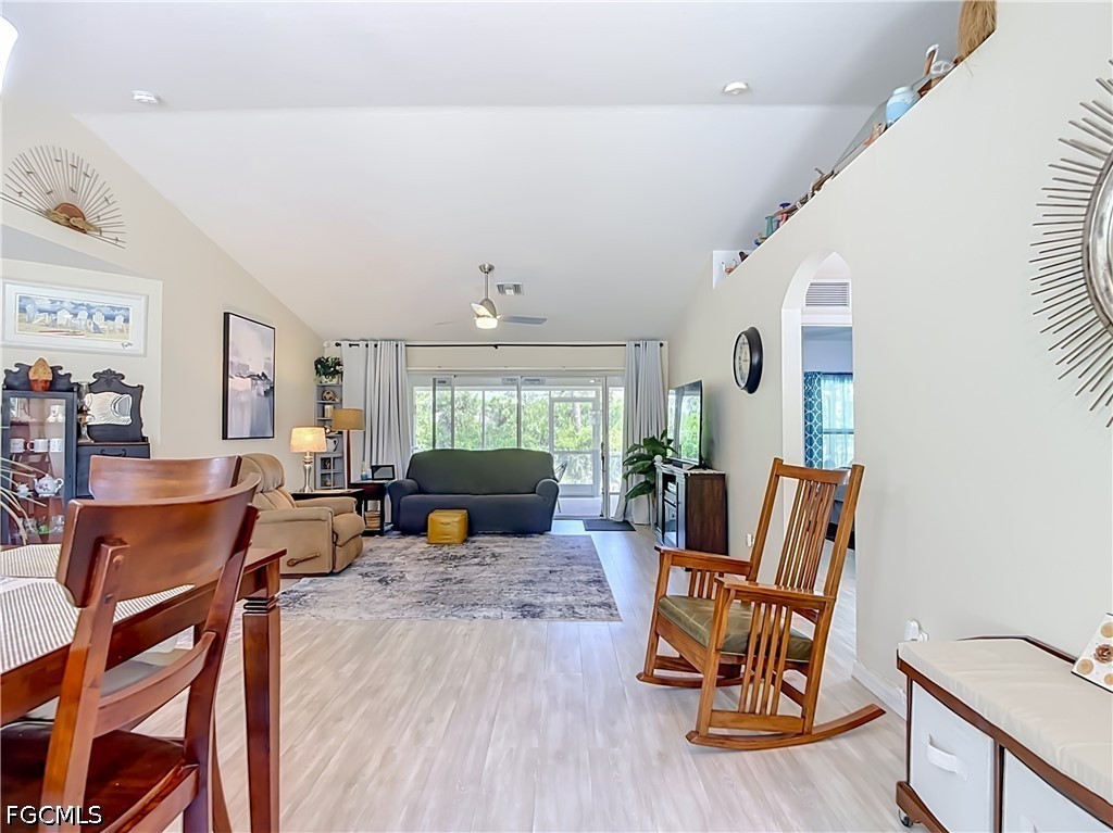 3 Bed SingleFamilyResidence for Sale in Not Applicable, photo 10