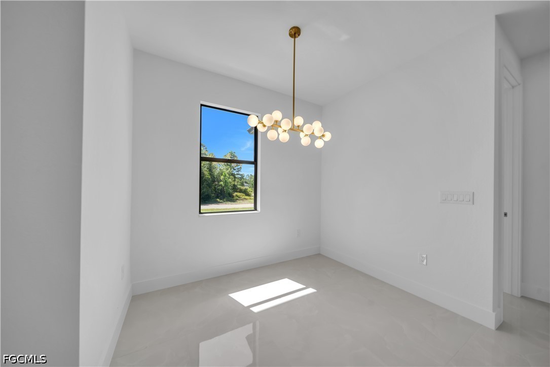 4 Bed SingleFamilyResidence for Sale in Lehigh Acres, photo 10