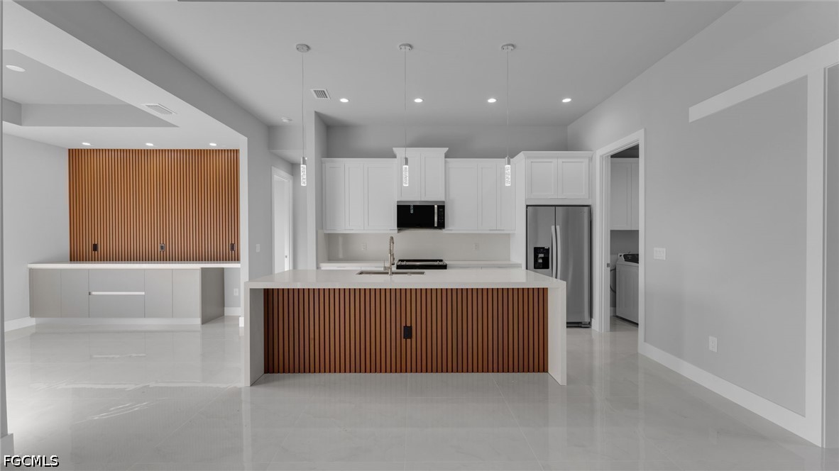 3 Bed SingleFamilyResidence for Sale in Lehigh Acres, photo 10