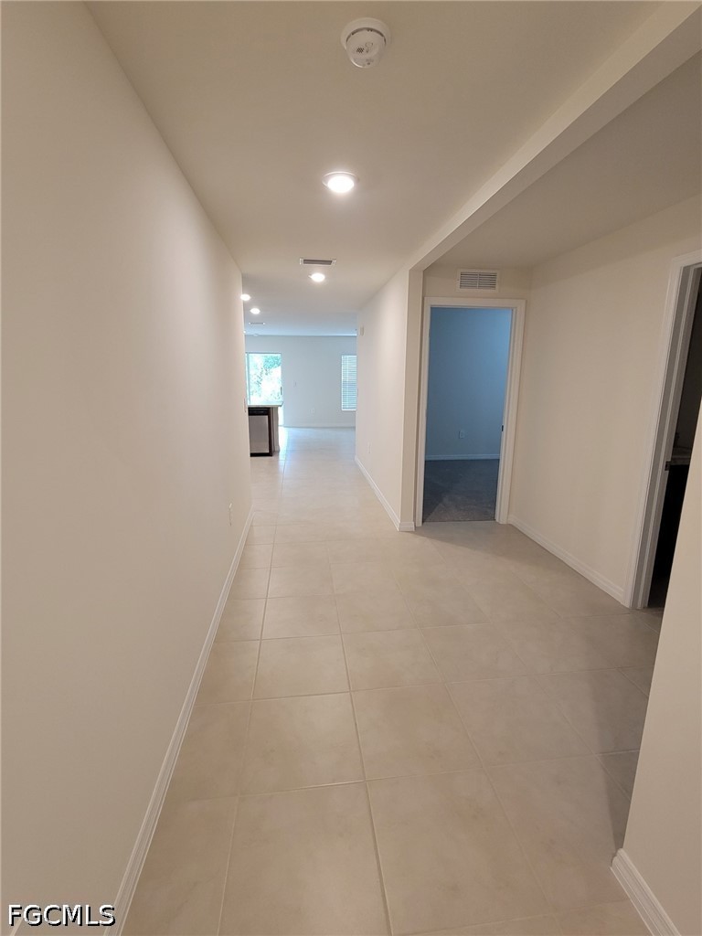 3 Bed SingleFamilyResidence for Sale in Lehigh Acres, photo 10
