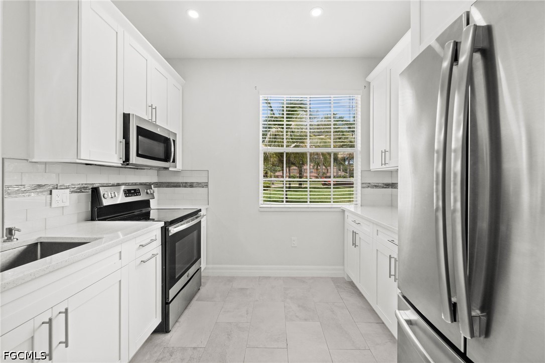 3 Bed Waterfront Home for Sale in Naples, photo 10