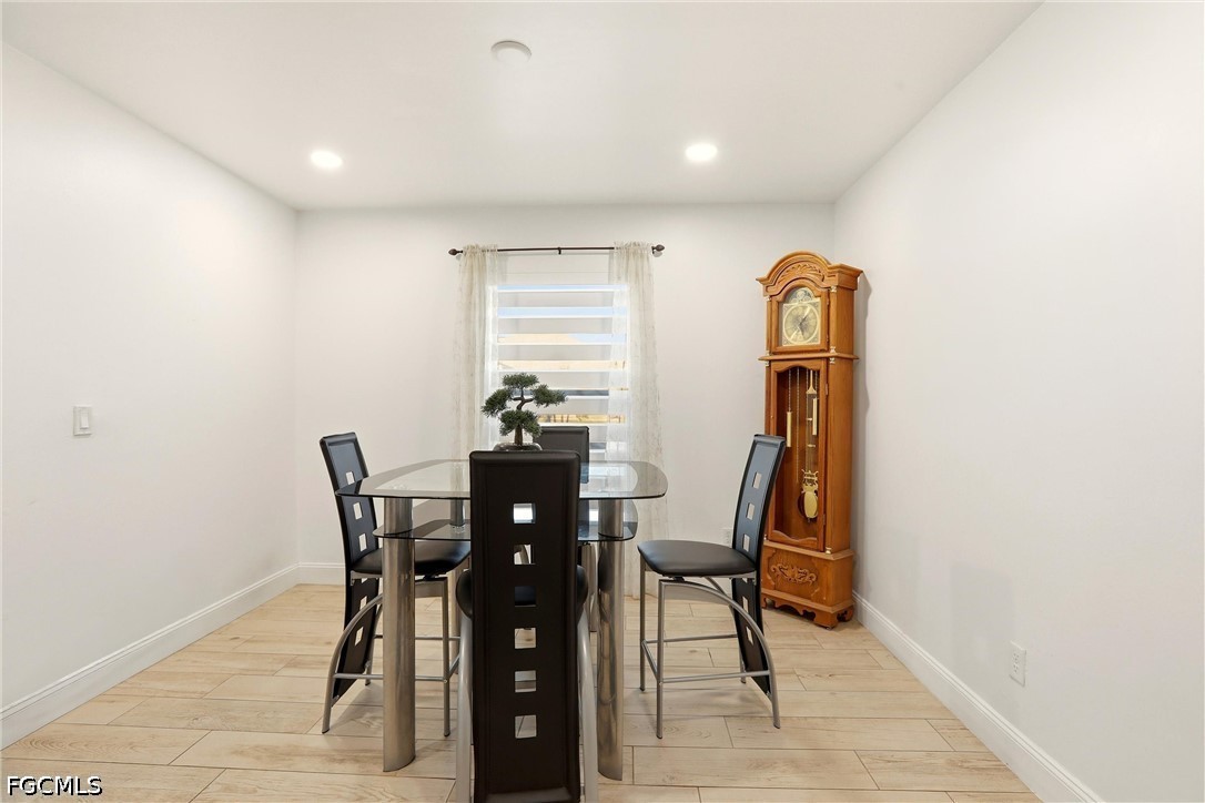 3 Bed Pool Home for Sale in Cape Coral, photo 10